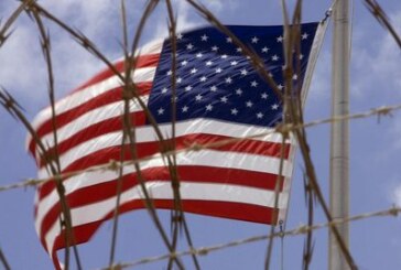 Reportage Vidéo – Immigration, les premiers pas des «indésirables» aux États-Unis !