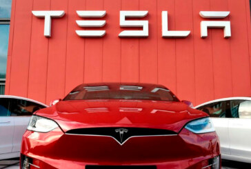 À la frontière entre le Mexique et les États-Unis, une voie réservée aux fournisseurs de Tesla !