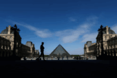 Francia – Las entradas del Louvre y otros destinos turísticos serán más caros para extranjeros no comunitarios !