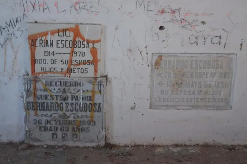 Capilla del Diablo en San Ignacio, donde descansan los restos de Bernardo Escobosa y otros familiares.