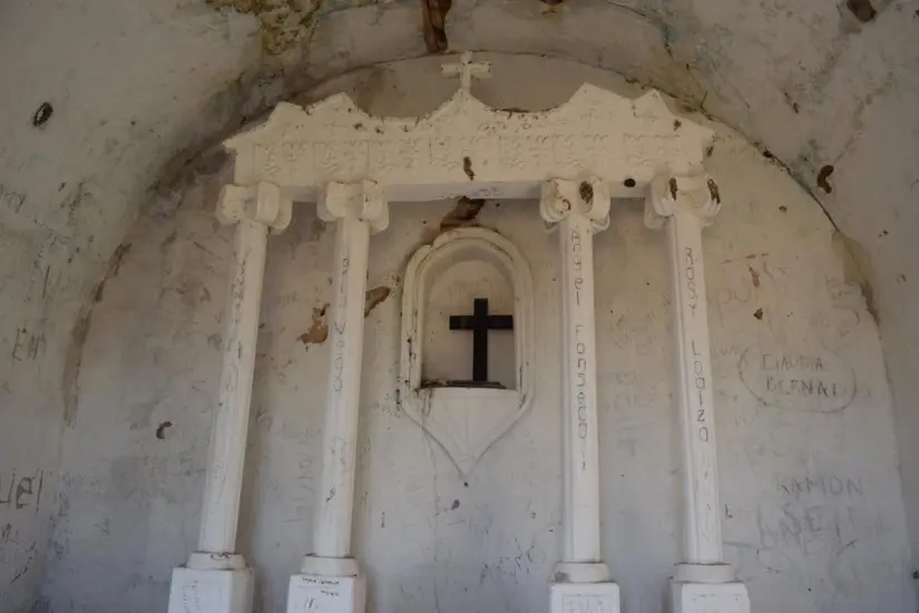 Capilla del Diablo en San Ignacio, donde descansan los restos de Bernardo Escobosa.
