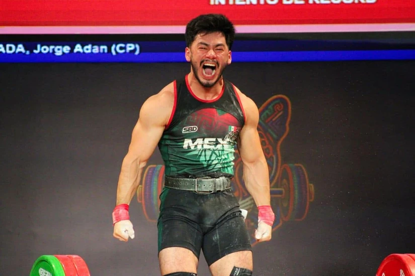 Jorge Cárdenas volvió a representar a México en una competencia internacional de halterofilia. Foto: ISDE