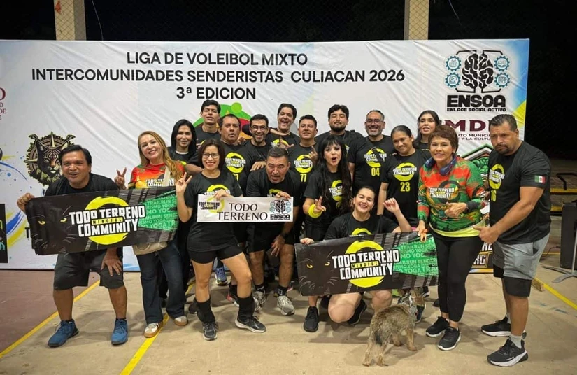El equipo Todo Terreno participa en la tercera edición de la Liga de Voleibol Mixta Intercomunidades Senderistas Culiacán 2026.  Foto: Ayuntamiento de Culiacán